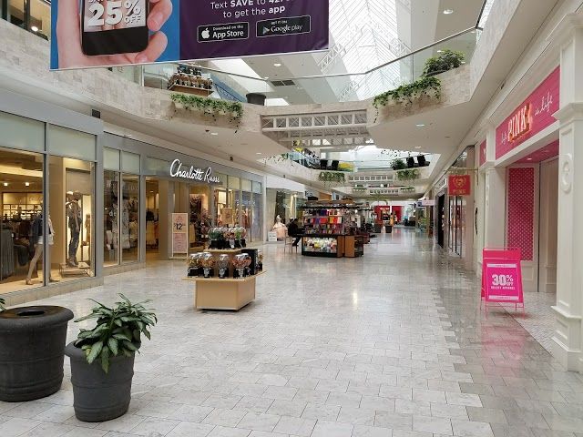 Oak View Mall